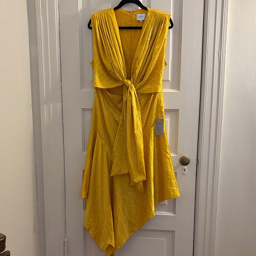 Chic Asymmetrical Yellow Dress